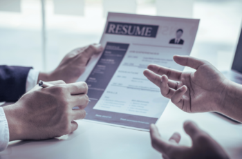 Cómo hacer un currículum profesional en 2026